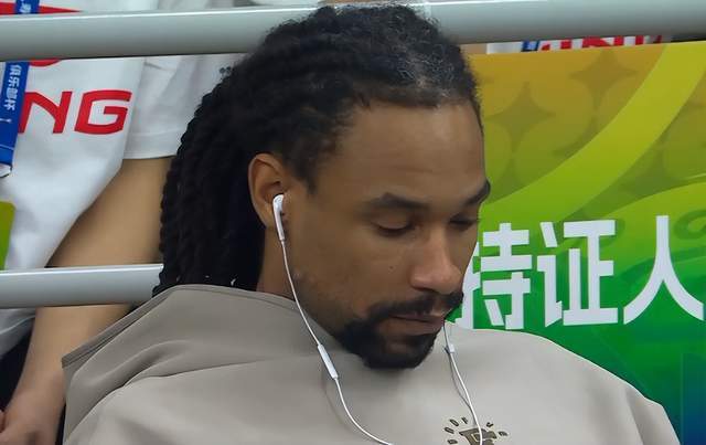 B体育登录入口-要更换外援吗？杜锋给出答案，广东在等一个人，萨林杰疑似被裁了